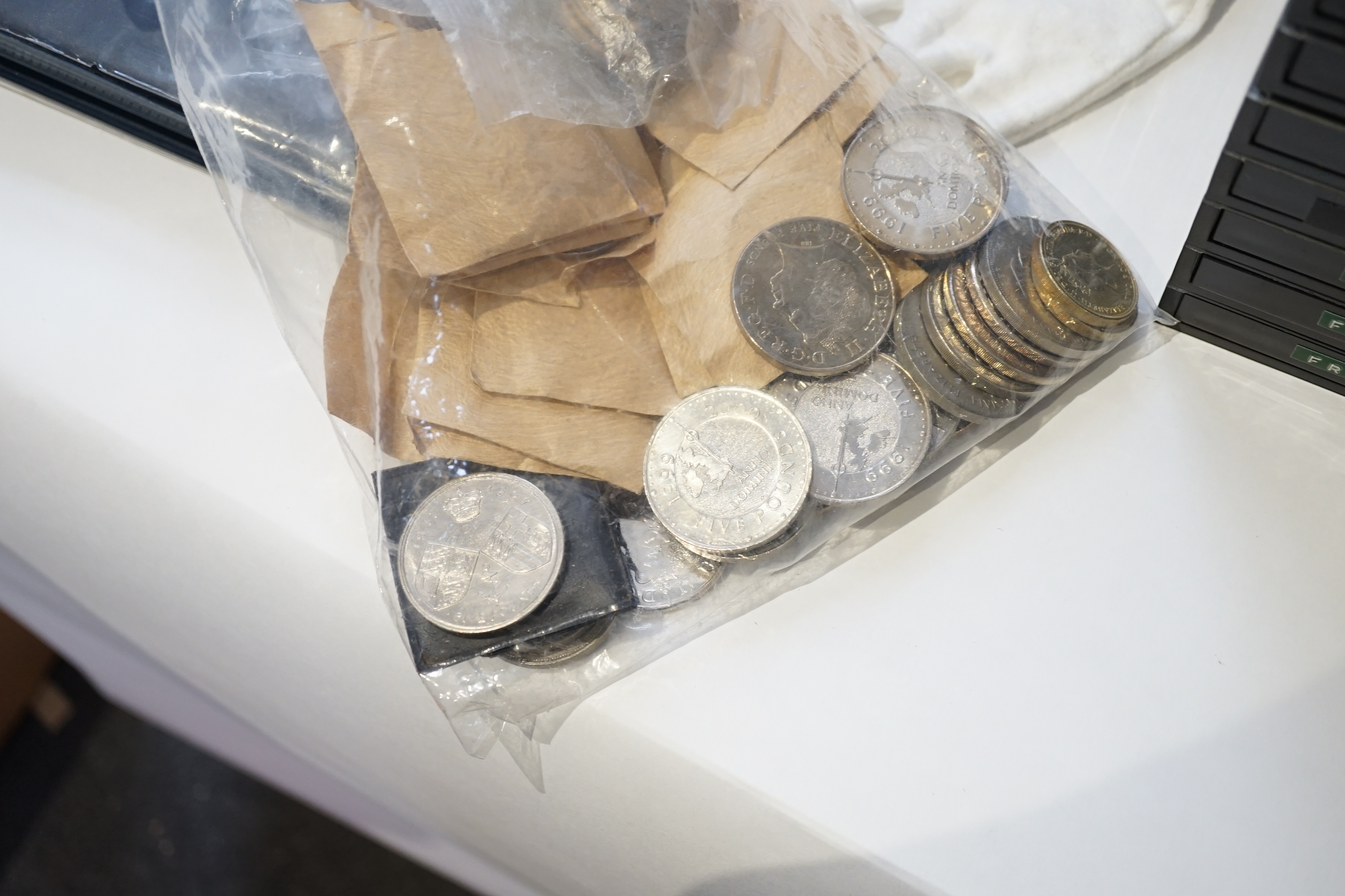 British coins, Elizabeth II, mostly loose cupronickel commemorative crowns and £5 coins together with £2 coins, including Churchill crowns, Millennium £5, EF/UNC etc.